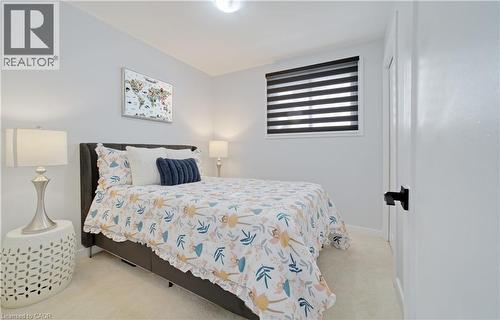 60 Lysanda Avenue, London, ON - Indoor Photo Showing Bedroom