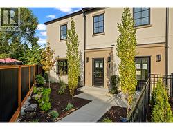 2957 Conlin Court Unit# 1 Kelowna, BC V1Y 7S7