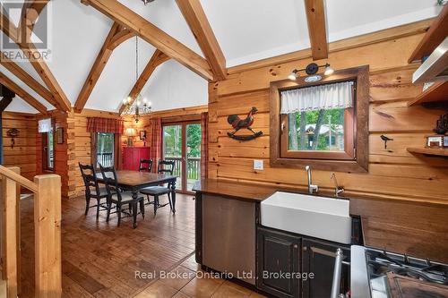 23 Crown Court, Tiny, ON - Indoor