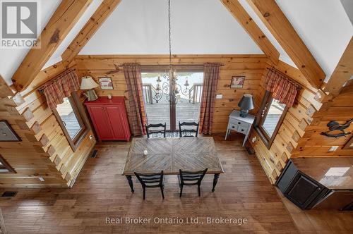 23 Crown Court, Tiny, ON - Indoor Photo Showing Dining Room