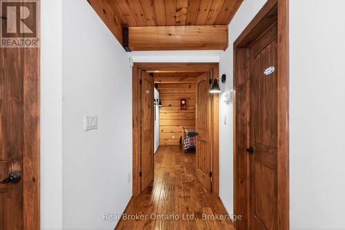 23 Crown Court, Tiny, ON - Indoor Photo Showing Other Room