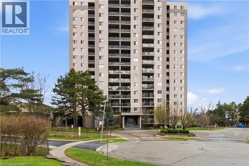 975 WARWICK Court Unit# 1706  Burlington, ON L7T 3Z7