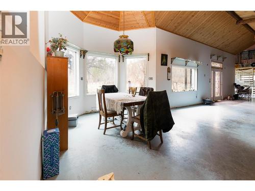 2410 Trinity Valley Road, Enderby, BC - Indoor Photo Showing Dining Room