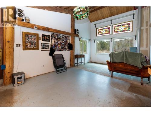 2410 Trinity Valley Road, Enderby, BC - Indoor Photo Showing Other Room