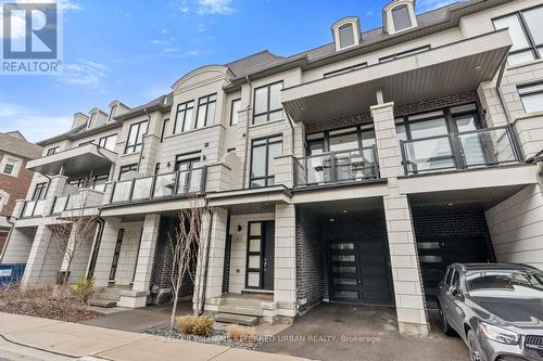 37 GLOBEMASTER LANE  Richmond Hill, ON L4E 1H4