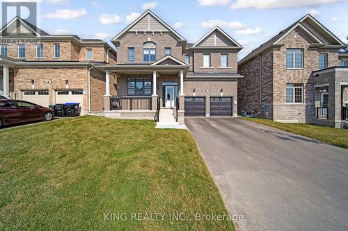 69 LAWRENCE D. PRIDHAM AVENUE  New Tecumseth, ON L9R 0X4