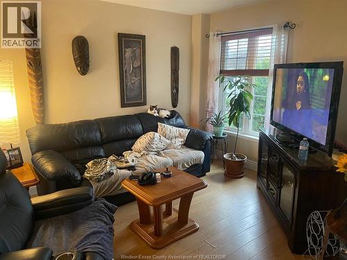 1010 LEMONWOOD CRESCENT  Windsor, ON N9A 2R7