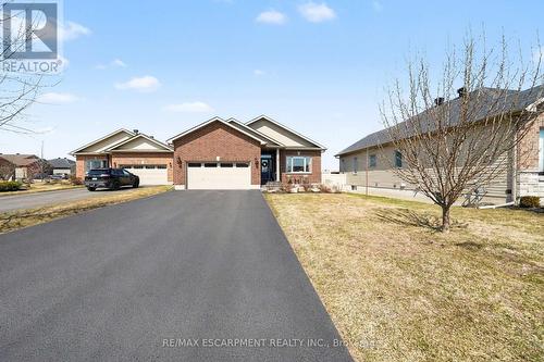 7 Senators Gate Drive, Perth, ON - Outdoor