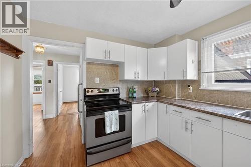 163 Rosedale Avenue, Hamilton, ON - Indoor Photo Showing Kitchen