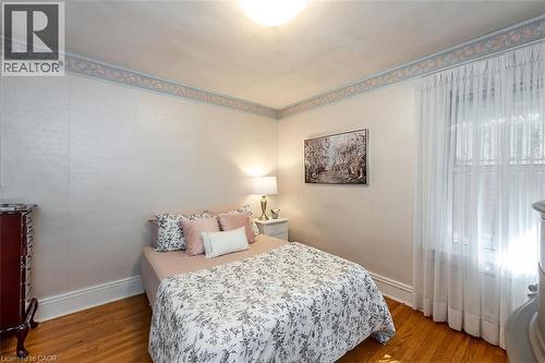219 St. Clair Boulevard, Hamilton, ON - Indoor Photo Showing Bedroom
