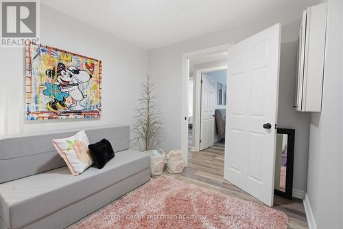 310 - 250 Sydenham Street, London East (East B), ON - Indoor