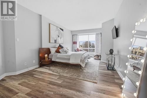 310 - 250 Sydenham Street, London East (East B), ON - Indoor Photo Showing Living Room