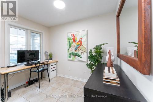 110 Banting Crescent, Essa, ON - Indoor Photo Showing Office