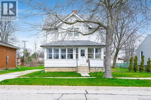 24 Maple STREET  Kingsville, ON N9Y 1L7