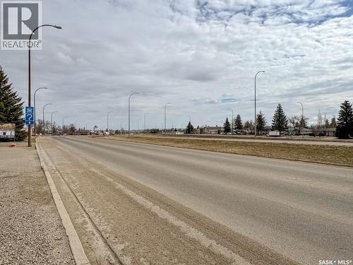 3 405 N Service Road W, Swift Current, SK 