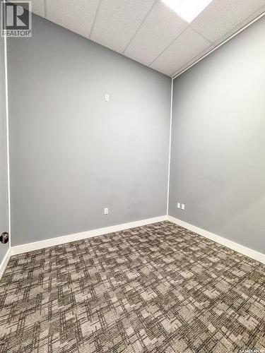 3 405 N Service Road W, Swift Current, SK 