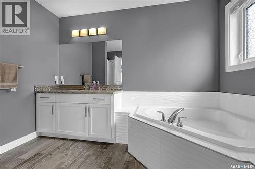 8933 Kestral Drive, Regina, SK - Indoor Photo Showing Bathroom