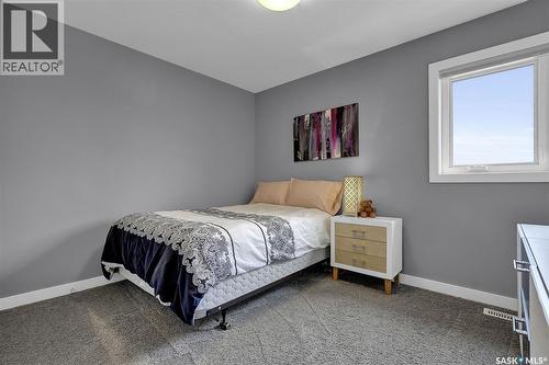 8933 Kestral Drive, Regina, SK - Indoor Photo Showing Bedroom