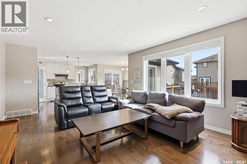 159 Dulmage Crescent, Saskatoon, SK - Indoor Photo Showing Living Room