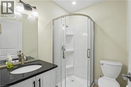 22 Sister Kern Terrace, Hamilton, ON - Indoor Photo Showing Bathroom