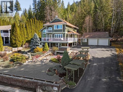 3471 Mcbride Road, Blind Bay, BC - Outdoor With Balcony