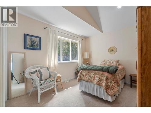 3471 Mcbride Road, Blind Bay, BC - Indoor Photo Showing Bedroom