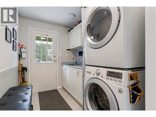3471 Mcbride Road, Blind Bay, BC - Indoor Photo Showing Laundry Room