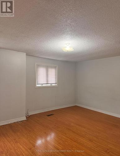 5048 Willowood Drive, Mississauga, ON 