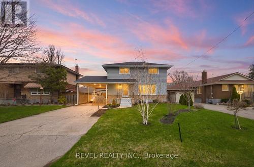 22 PARIS ROAD  Brantford, ON N3R 1H7