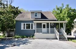 LOWER - 124 BERCZY STREET Barrie, ON L4M 3R4