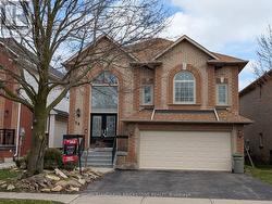 28 BROOKHURST CRESCENT Hamilton, ON L0R 2H3