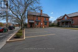 20 ELGIN STREET E Oshawa (O'Neill), ON L1G 1S8