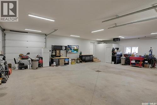 335 Daniel Drive, North Grove, SK - Indoor Photo Showing Garage