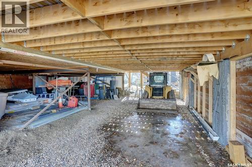 335 Daniel Drive, North Grove, SK - Indoor