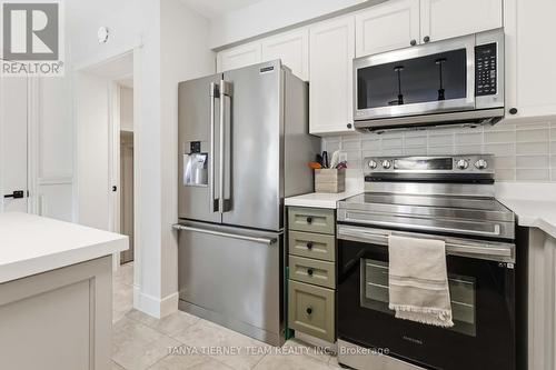 82 Tempo Way, Whitby, ON - Indoor Photo Showing Kitchen With Stainless Steel Kitchen