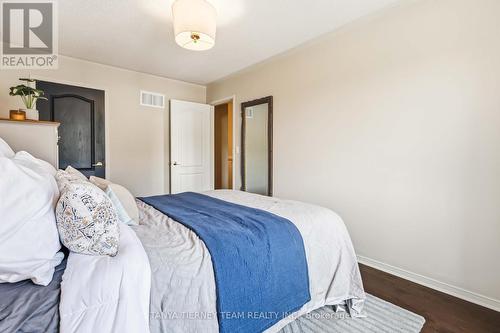82 Tempo Way, Whitby, ON - Indoor Photo Showing Bedroom