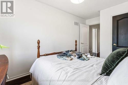 82 Tempo Way, Whitby, ON - Indoor Photo Showing Bedroom