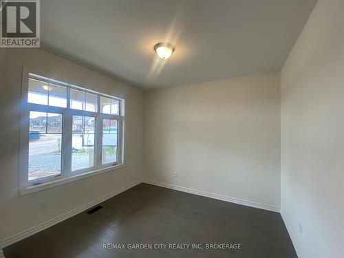74 Oriole Crescent, Port Colborne (Main Street), ON - Indoor Photo Showing Other Room