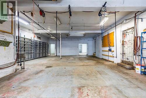 955 Barton Street E, Hamilton, ON 