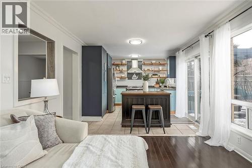 599 Caverhill Crescent, Milton, ON - Indoor