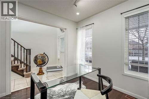 599 Caverhill Crescent, Milton, ON - Indoor Photo Showing Other Room