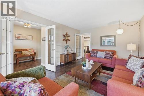 2648 Cavendish Drive, Burlington, ON - Indoor Photo Showing Living Room