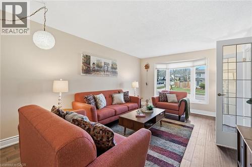 2648 Cavendish Drive, Burlington, ON - Indoor Photo Showing Living Room