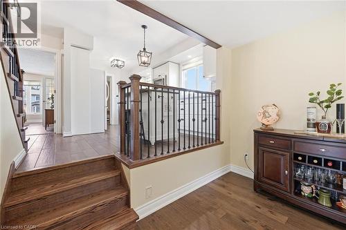 2648 Cavendish Drive, Burlington, ON - Indoor Photo Showing Other Room