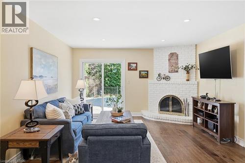 2648 Cavendish Drive, Burlington, ON - Indoor Photo Showing Living Room With Fireplace