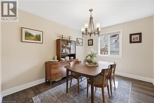 2648 Cavendish Drive, Burlington, ON - Indoor Photo Showing Dining Room