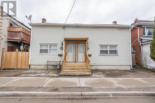 38 BRUCE STREET  Oshawa, ON L1H 1P7