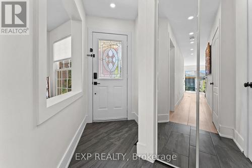 7224 Visor Gate, Mississauga, ON - Indoor Photo Showing Other Room