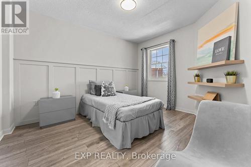 7224 Visor Gate, Mississauga, ON - Indoor Photo Showing Bedroom
