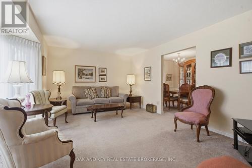 133 Fairlane Avenue, London South (South K), ON - Indoor Photo Showing Living Room